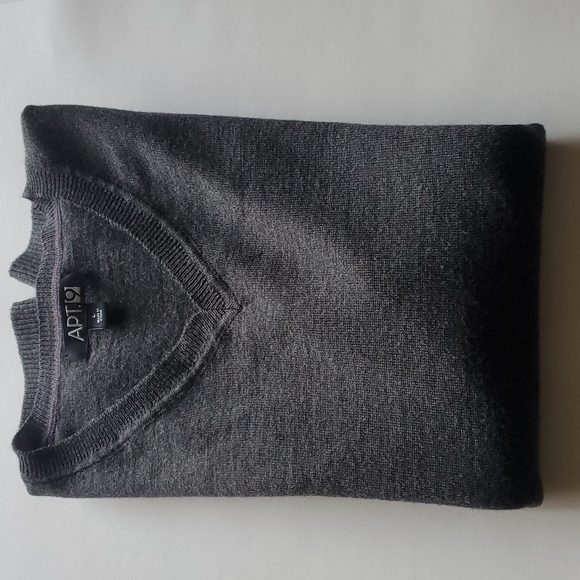 Merino Blend Men's Sweater Large - Picture 2 of 16